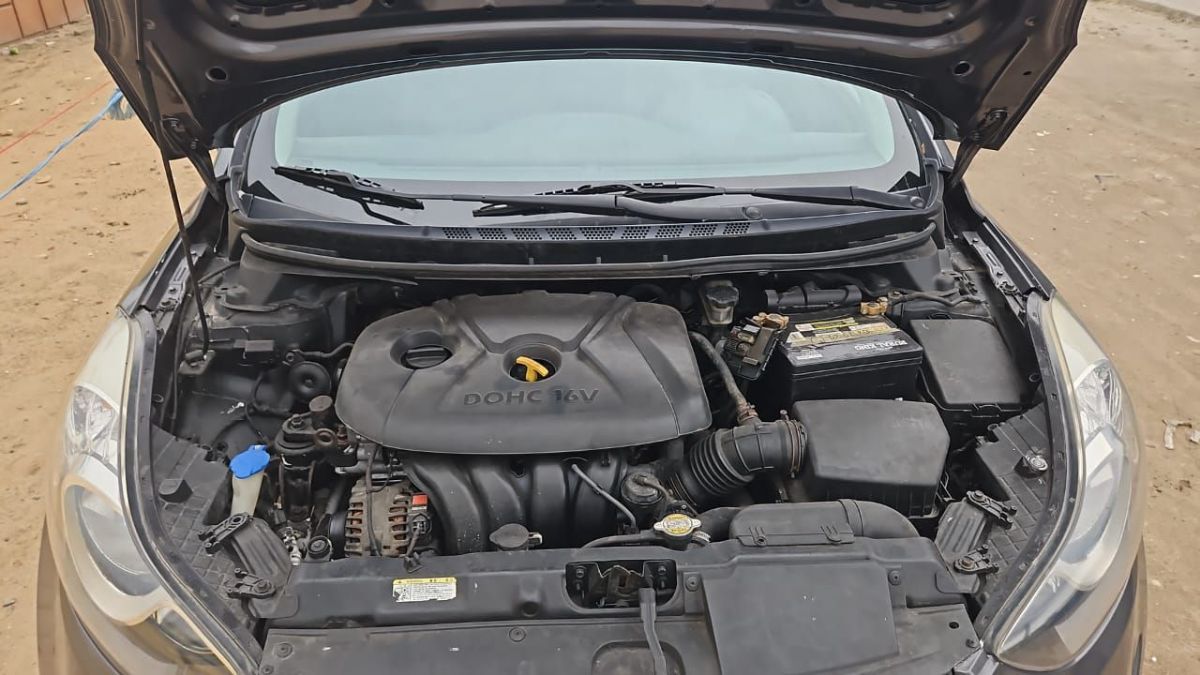 HYUNDAY GLS ELANTRA - photo 2