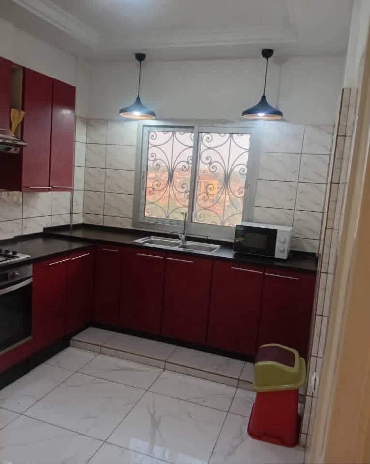 Appartement ultra Moderne à louer à Etam bafia - photo 3