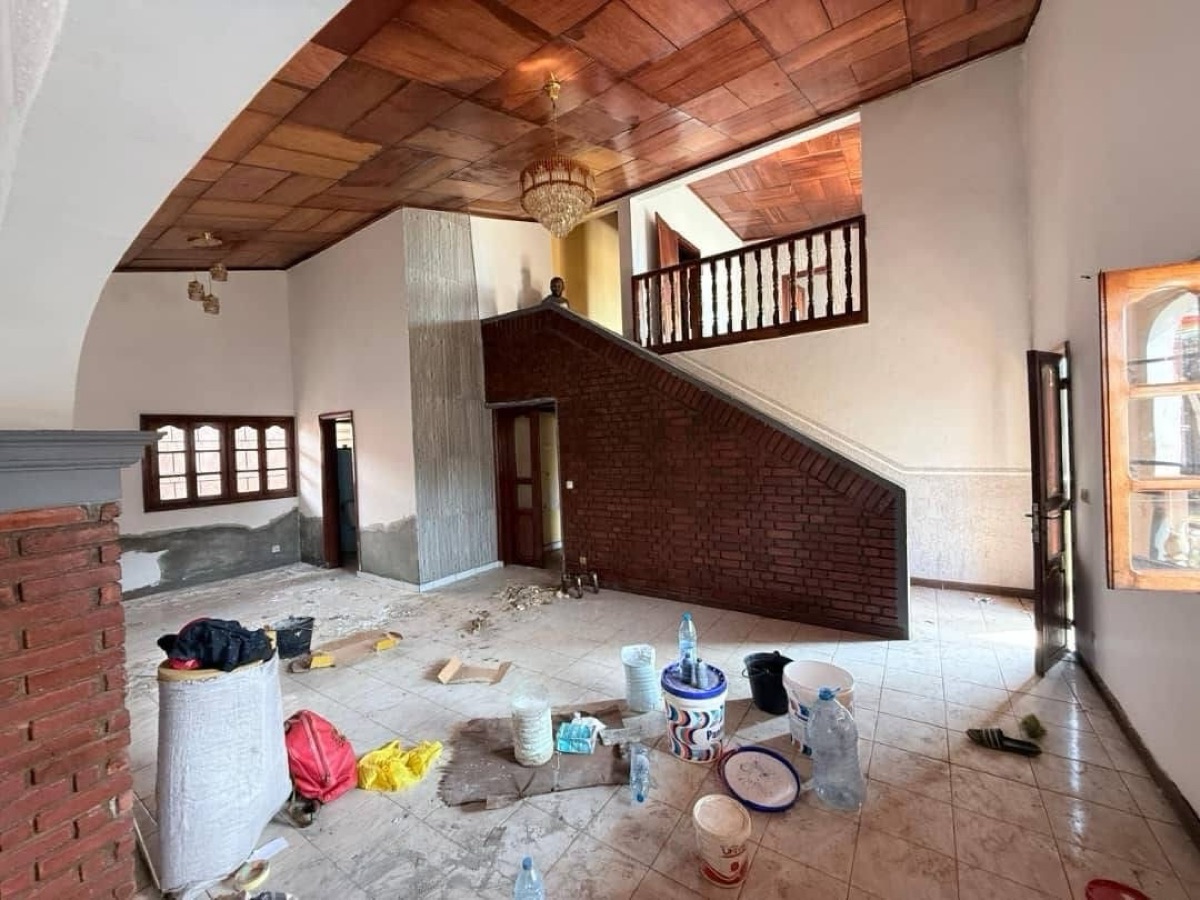 Duplex Spacieux  à louer à Ngousso - photo 2