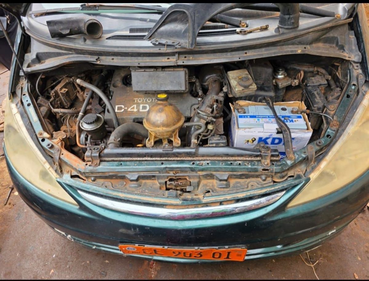 Toyota Prévia 7 places au plus offrant - photo 3