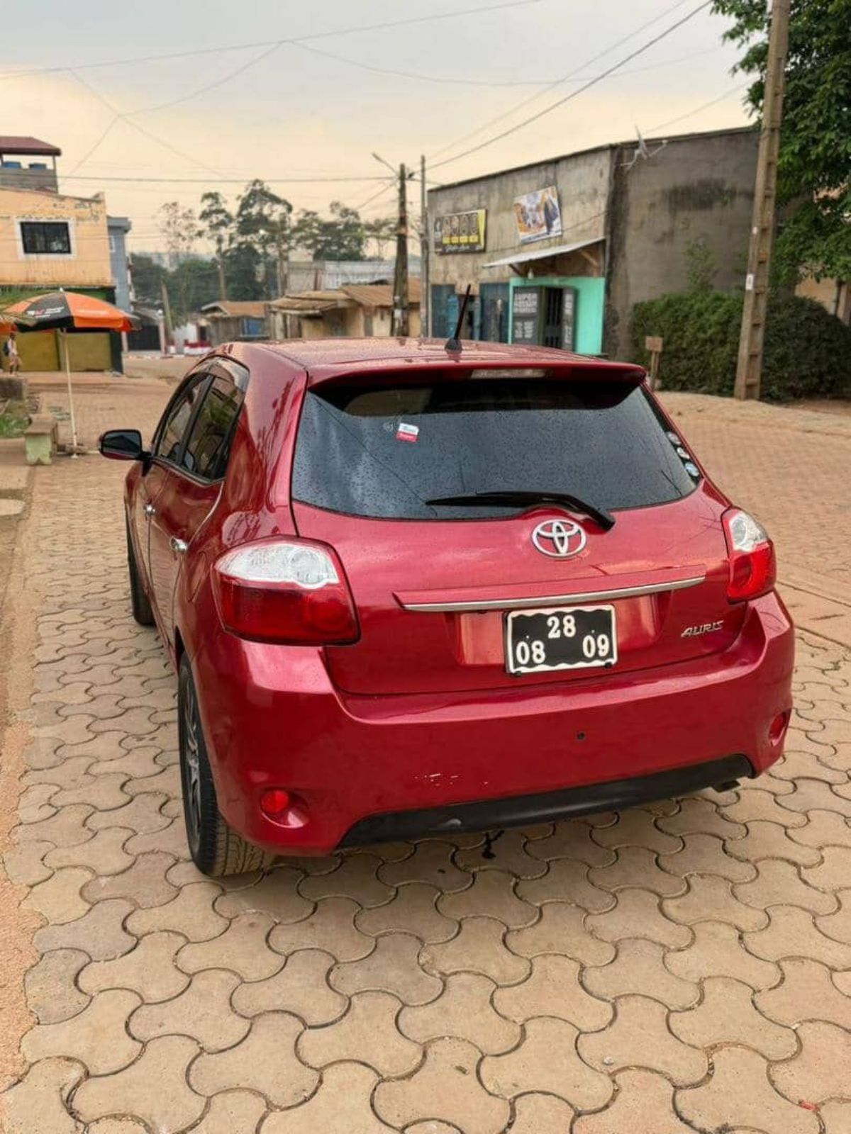 Toyota Auris - photo 2
