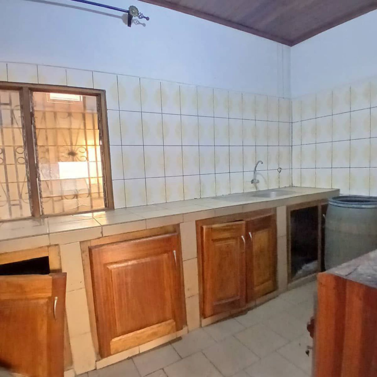 APPARTEMENT MODERNE A LOUER À BIYEM-ASSI - photo 3