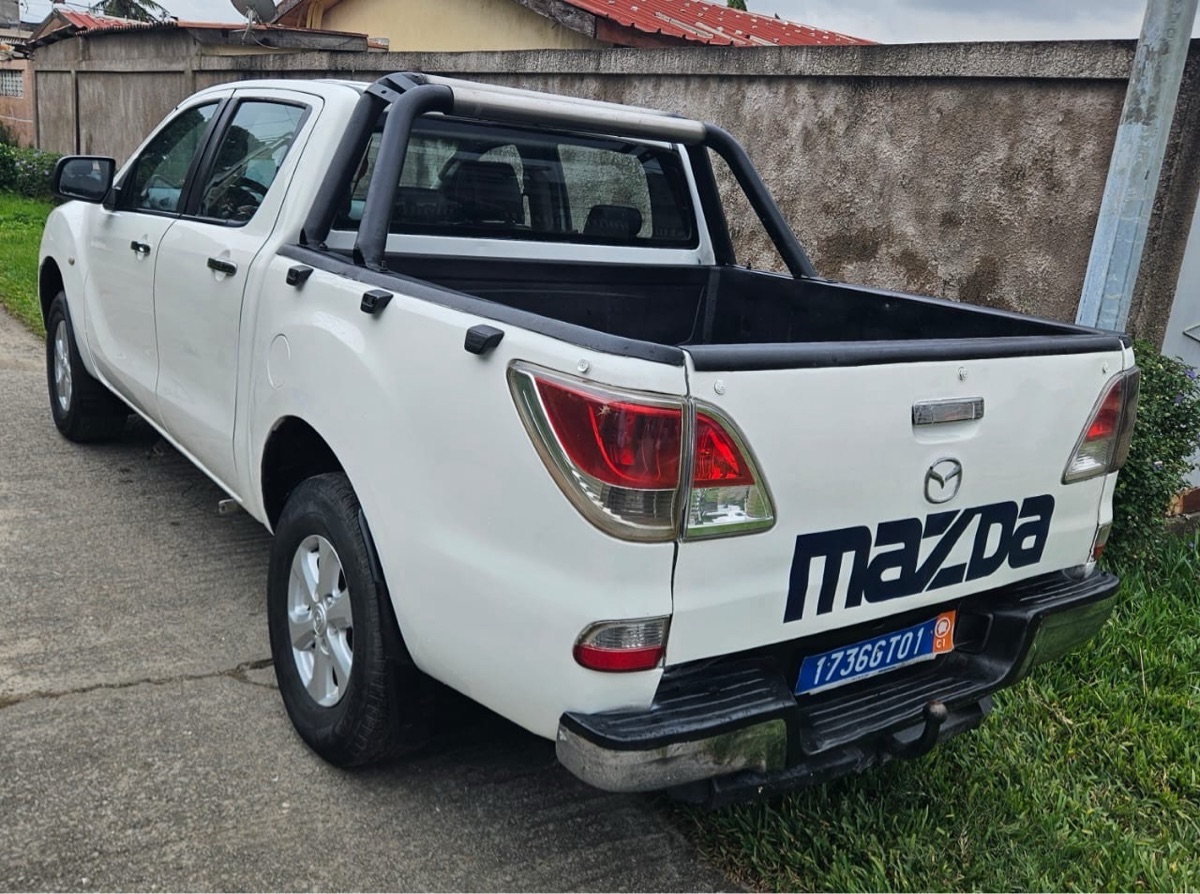 Mazda Super occasion à saisir - photo 2