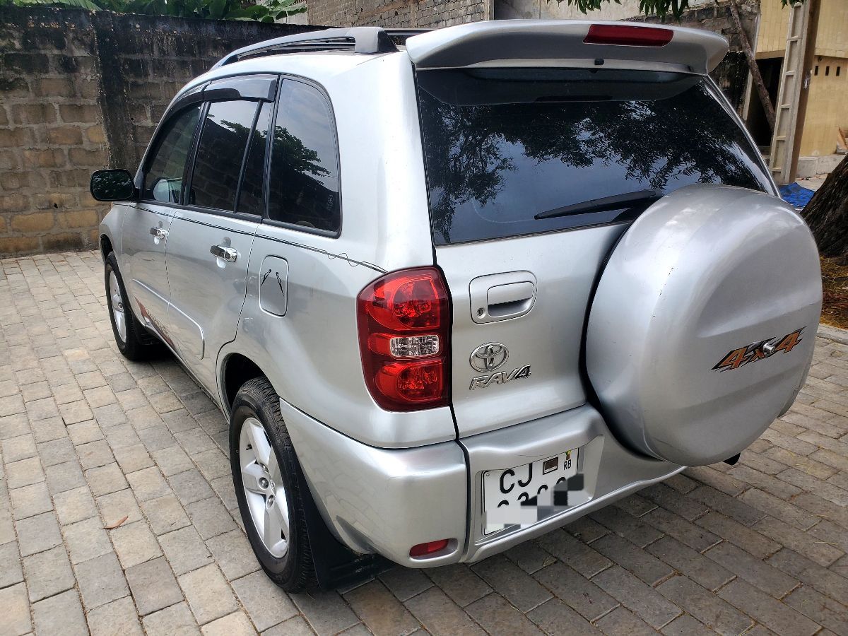 A vendre RAV4 2004 - photo 2