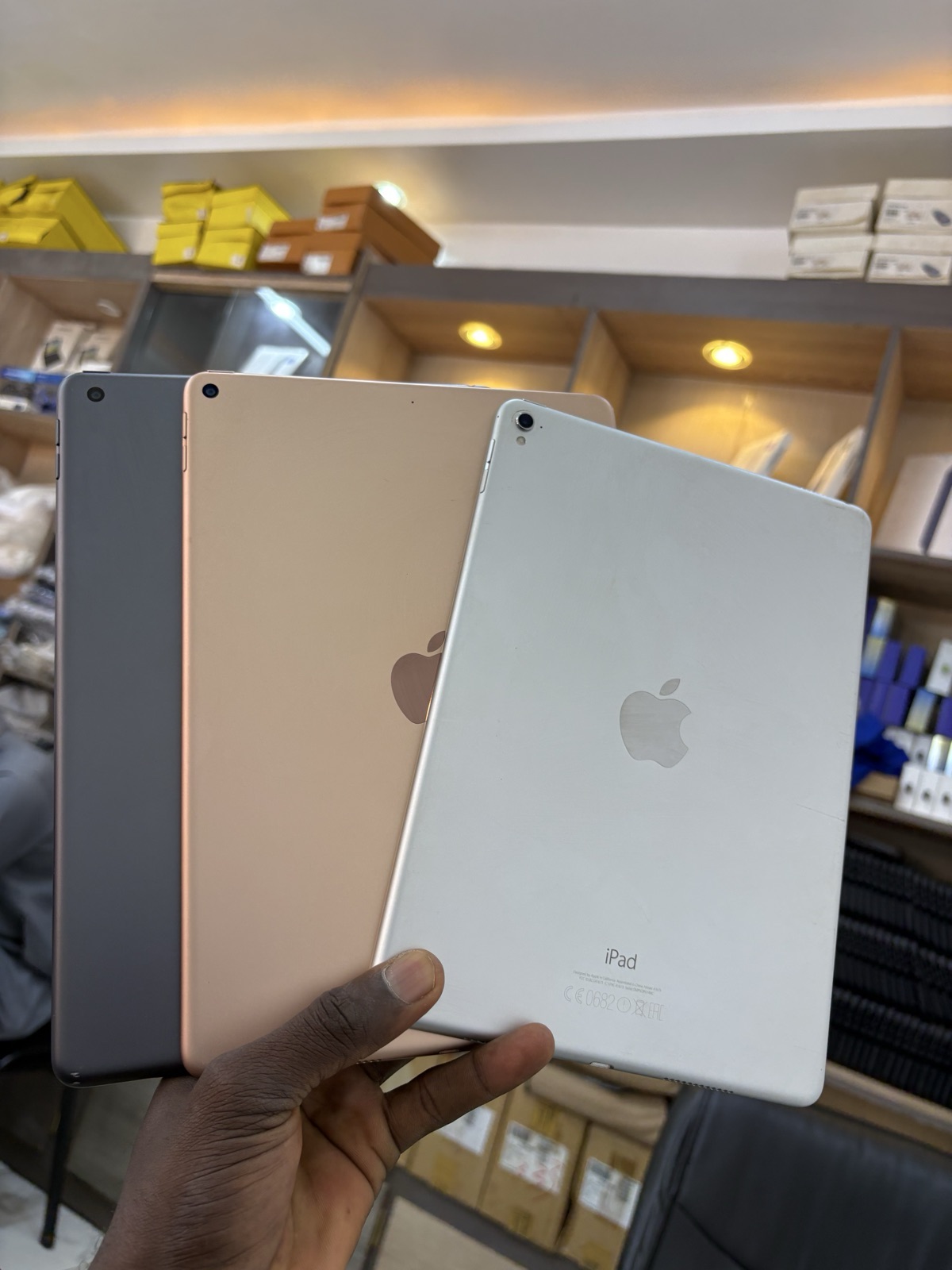 Tablette IPad disponible en quantité - photo 3