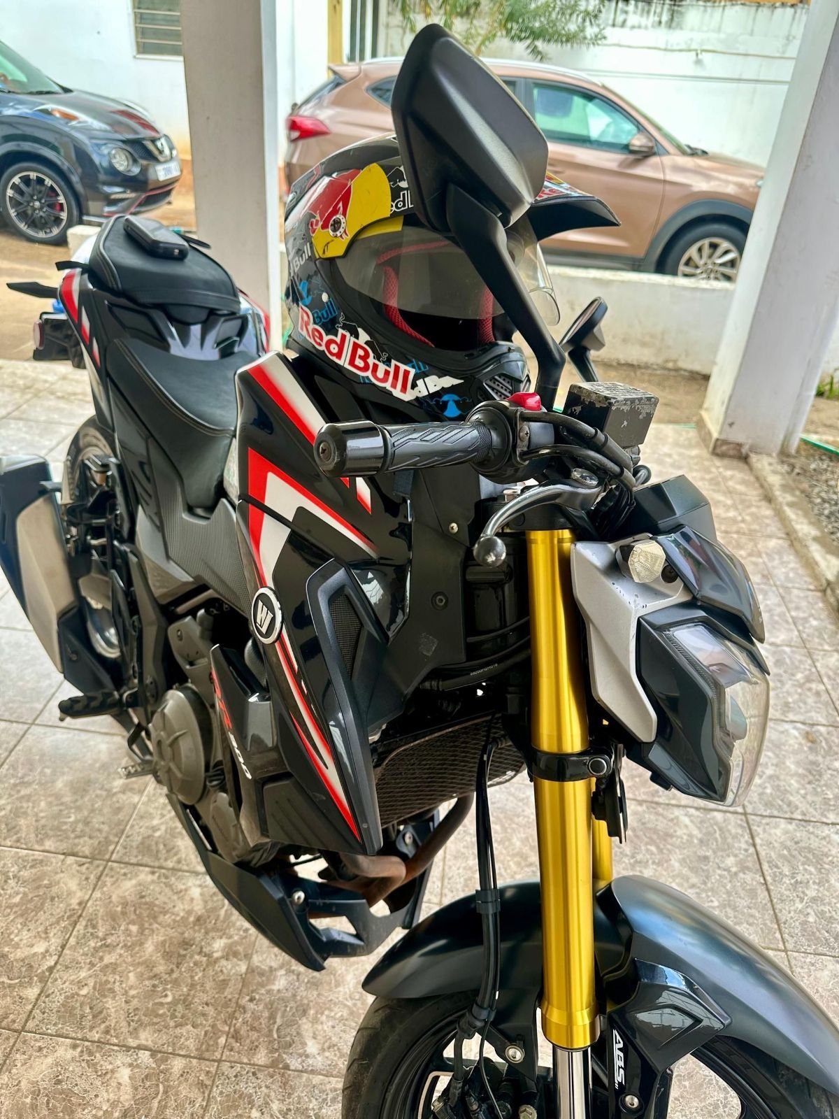 MOTO Haojue *DR 300*