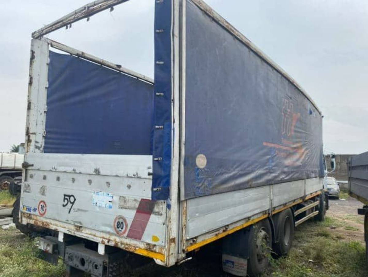 CAMION RENAULT PREMIUM - photo 2