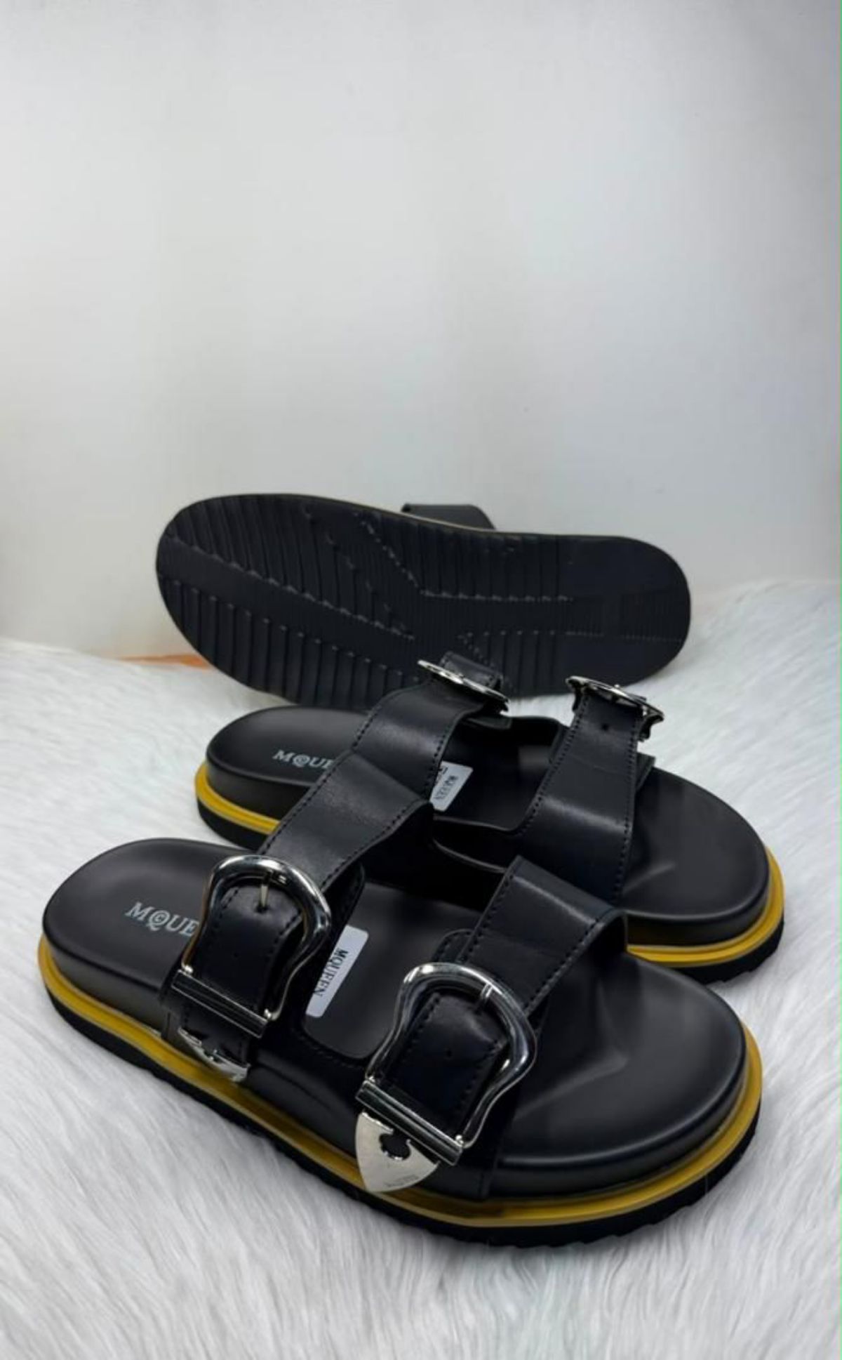 Des chaussures tapettes originales disponibles