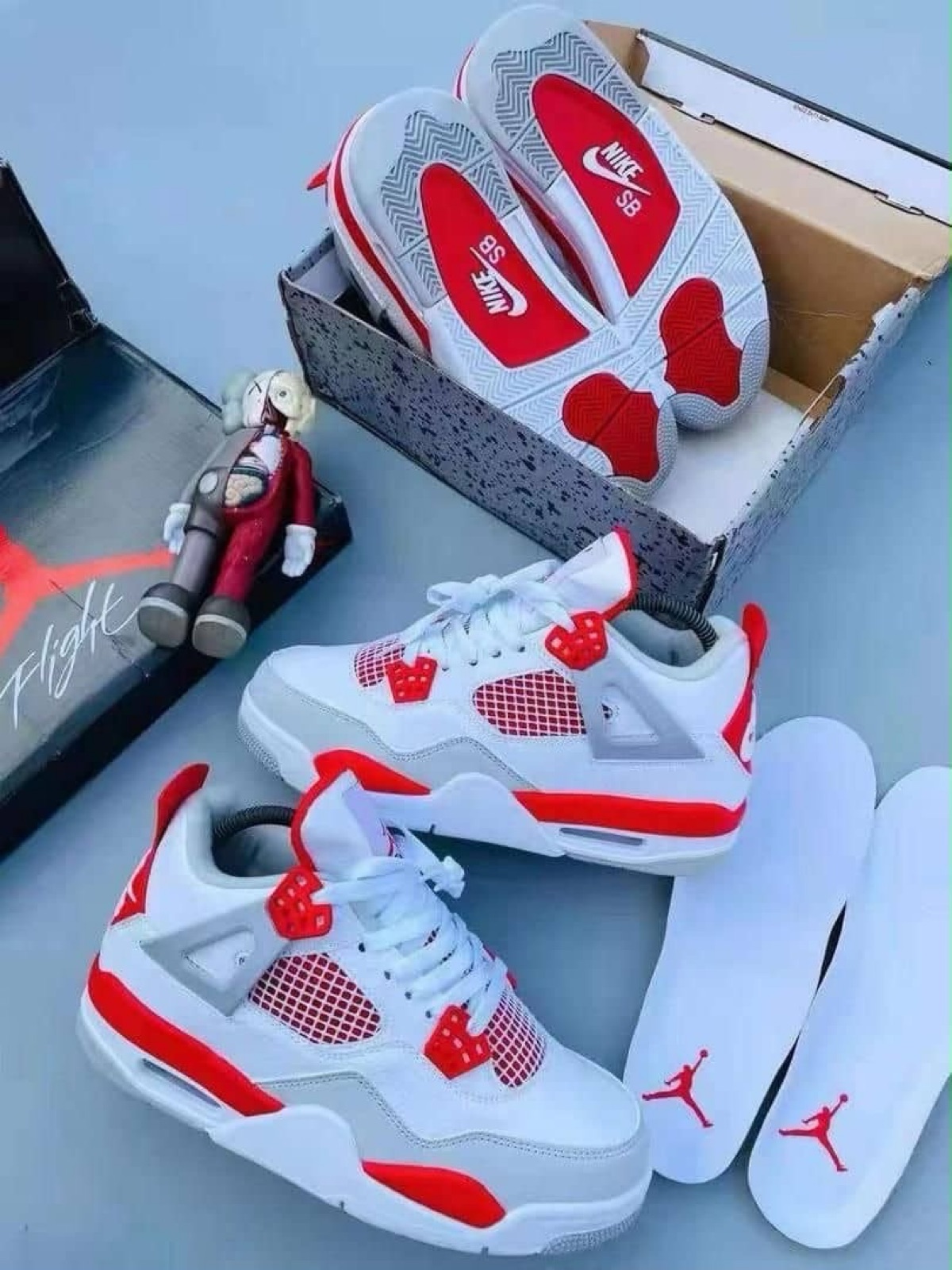 Jordan 4