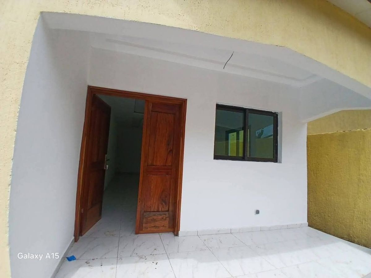 Villa basse à vendre a Bingerville - photo 2