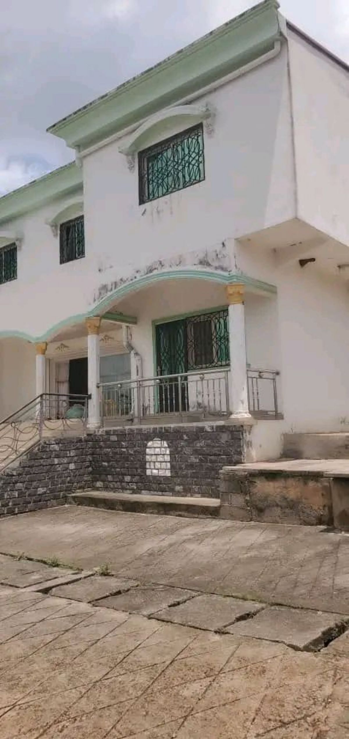 VILLA À VENDRE DANS LA VILLE DE MFOU - photo 3