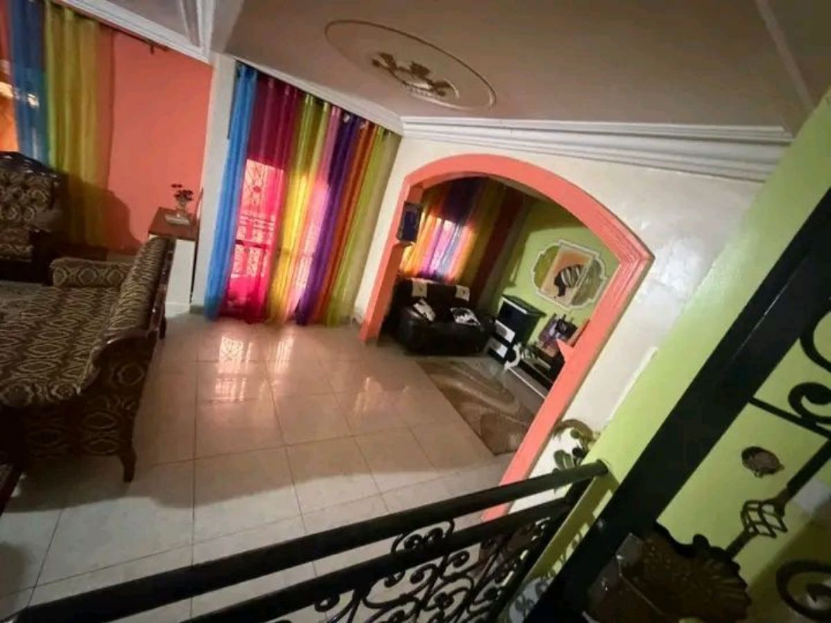 VILLA A VENDRE À YAOUNDÉ AU QUARTIER MENDONG. - photo 2