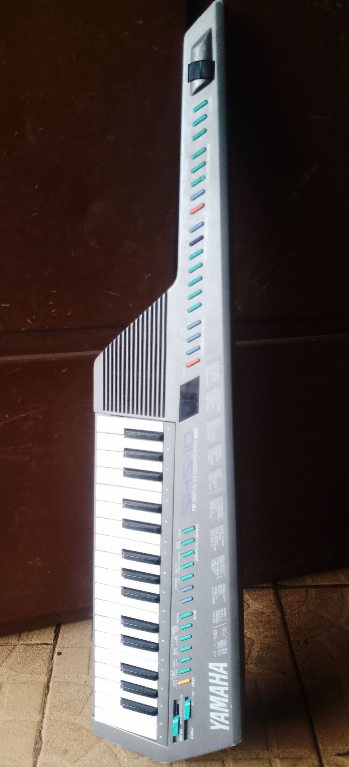 Clavier Guitare Synthétiseur