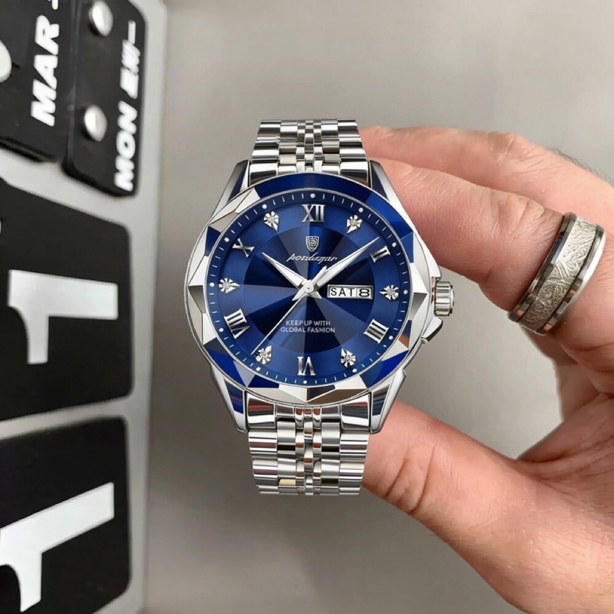 Montre Poedagar