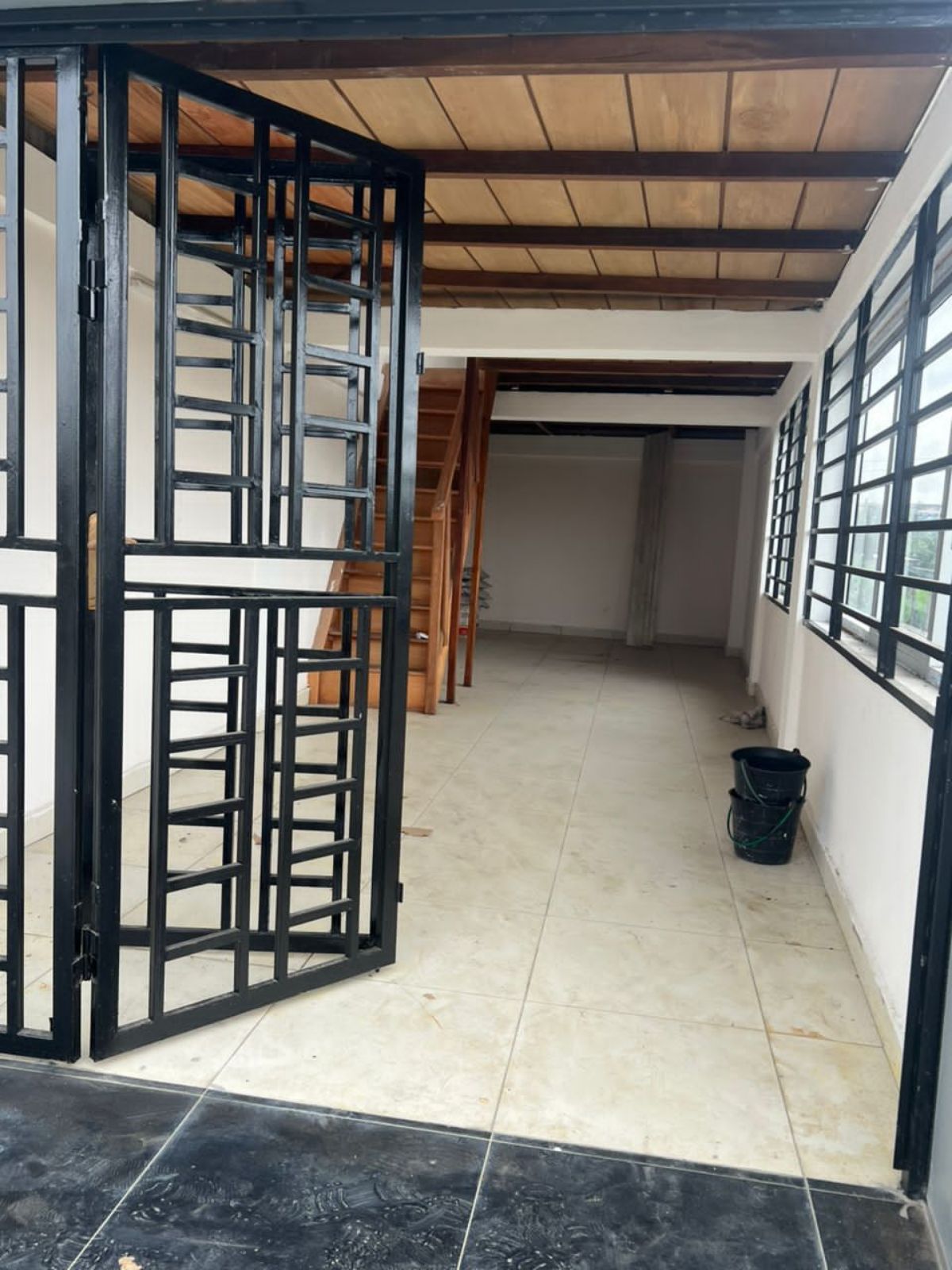 Local comercial en Location - photo 2