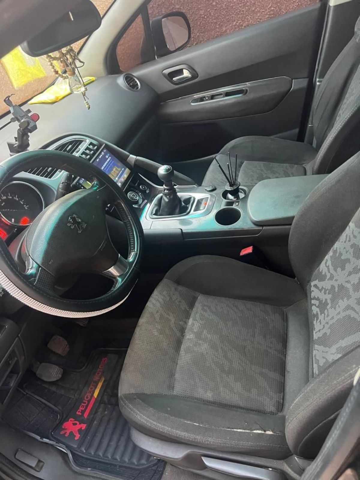 Peugeot 3008 diesel manuel climatisé 2012 - photo 2