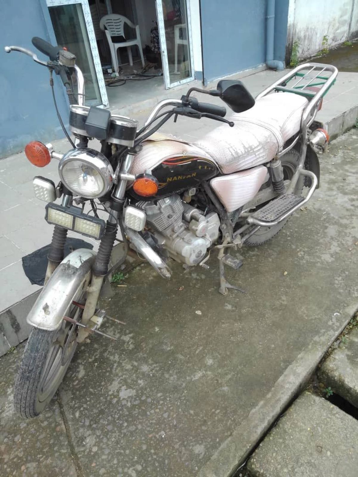 Moto Nanfan