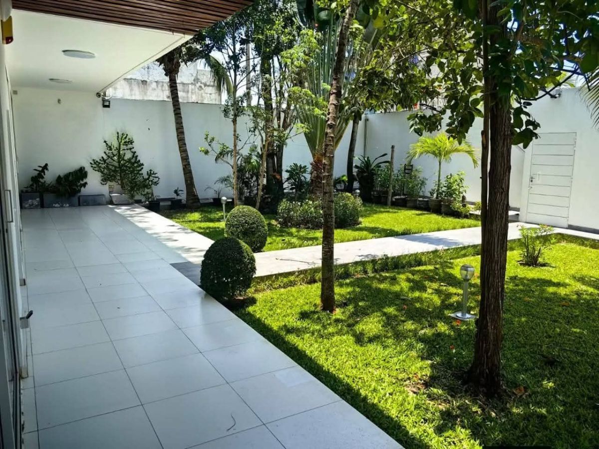 Villa à vendre à fidjrossè