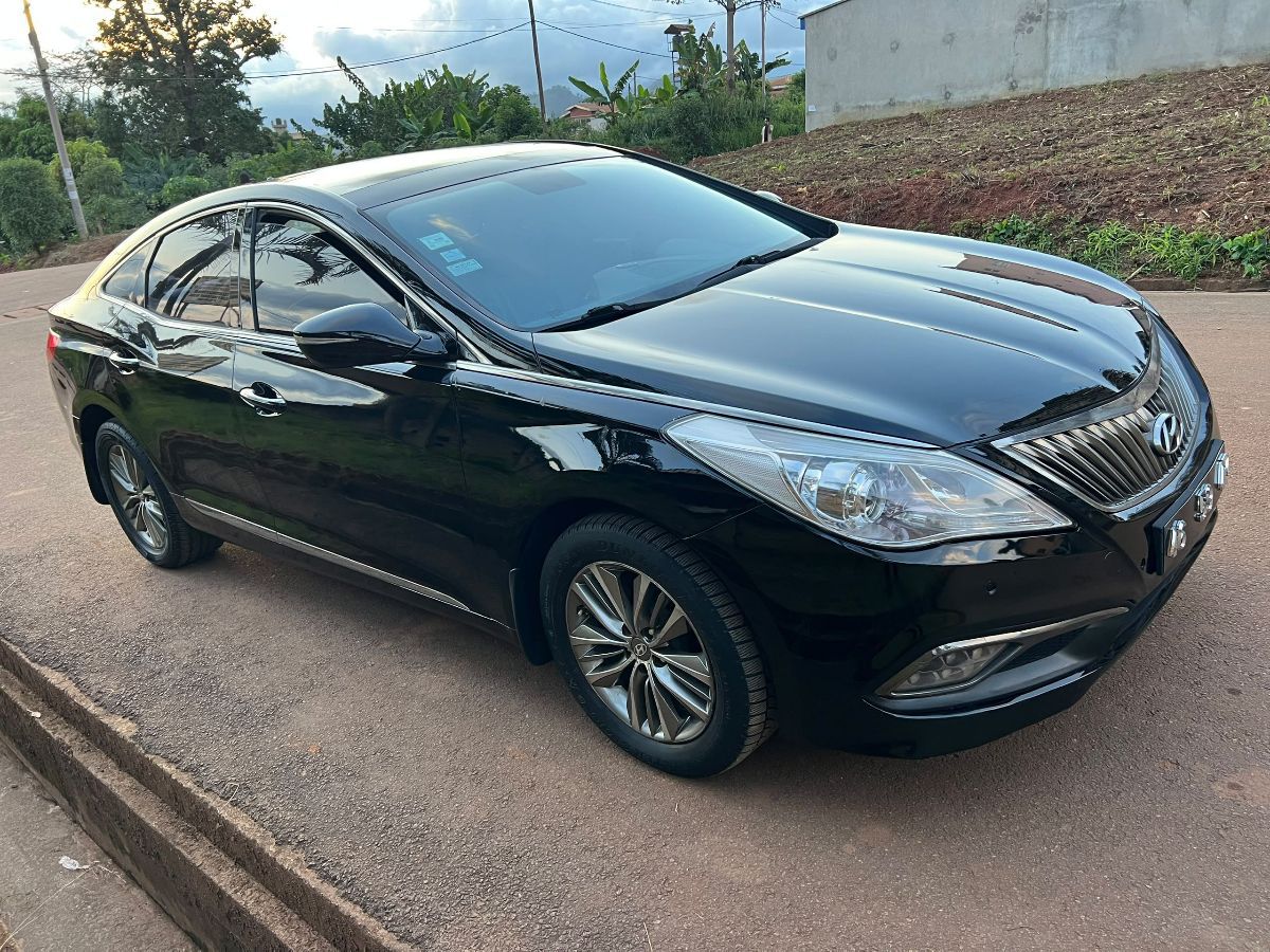 Hyundai Grandeur Sport 2015 extrêmement propre
