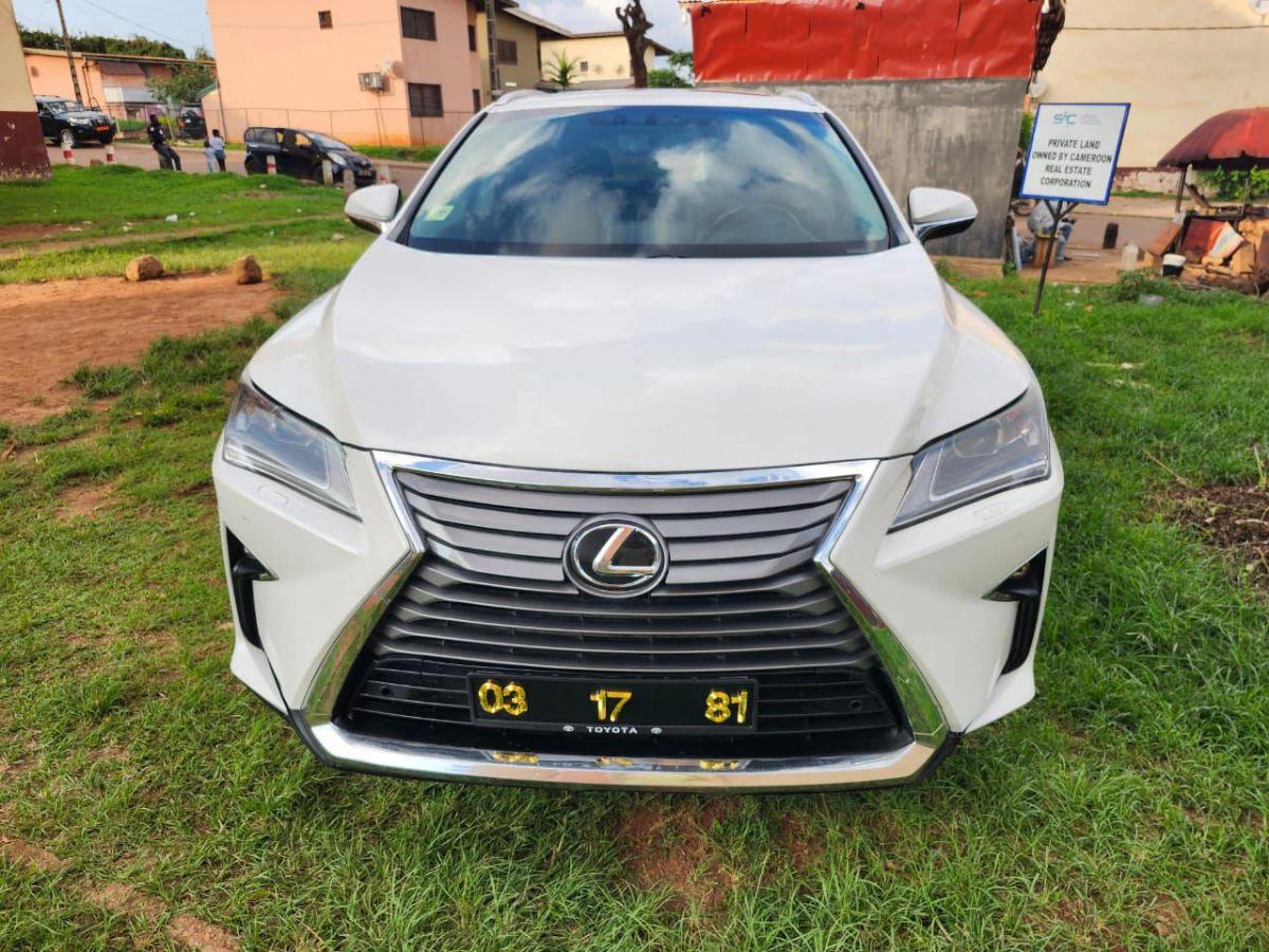 Lexus RX 450 très propre