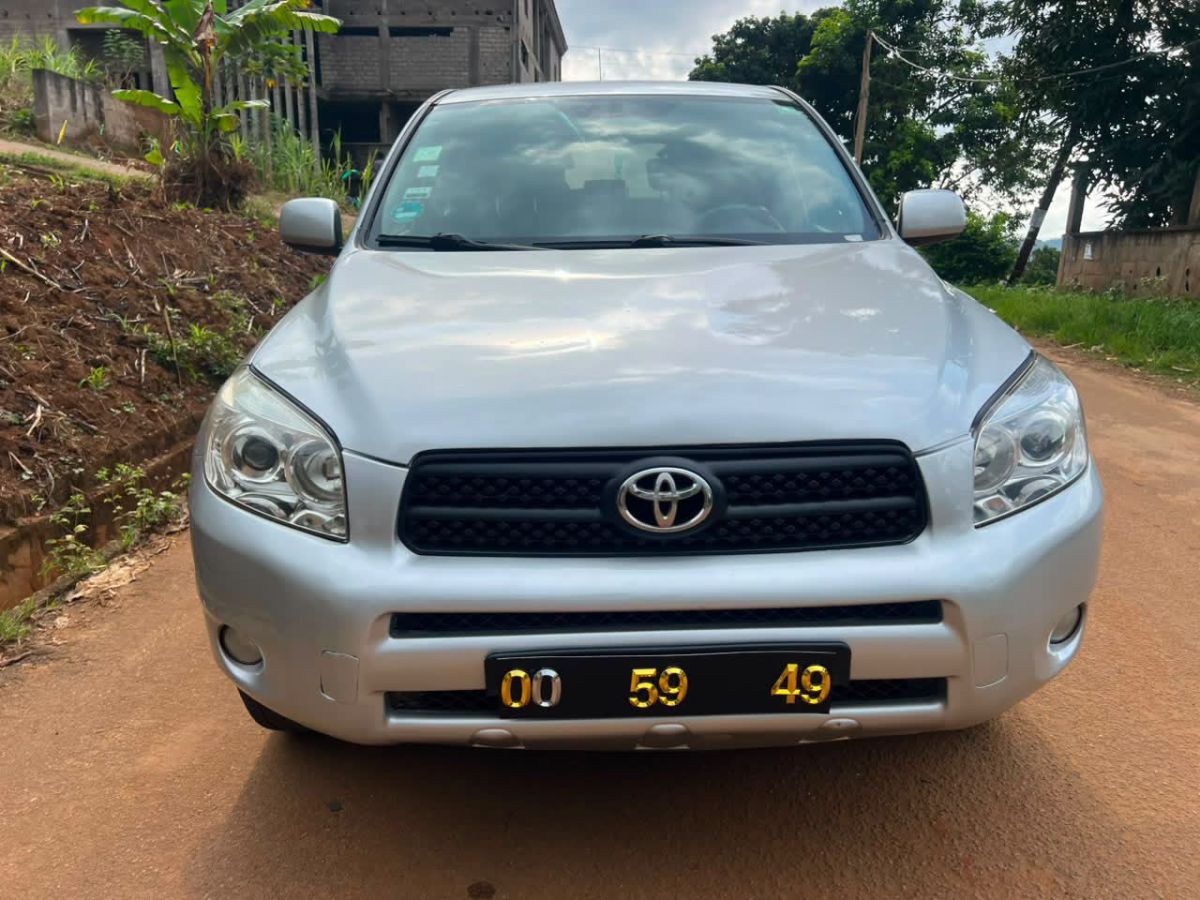 Toyota RAV4 2008 super propre