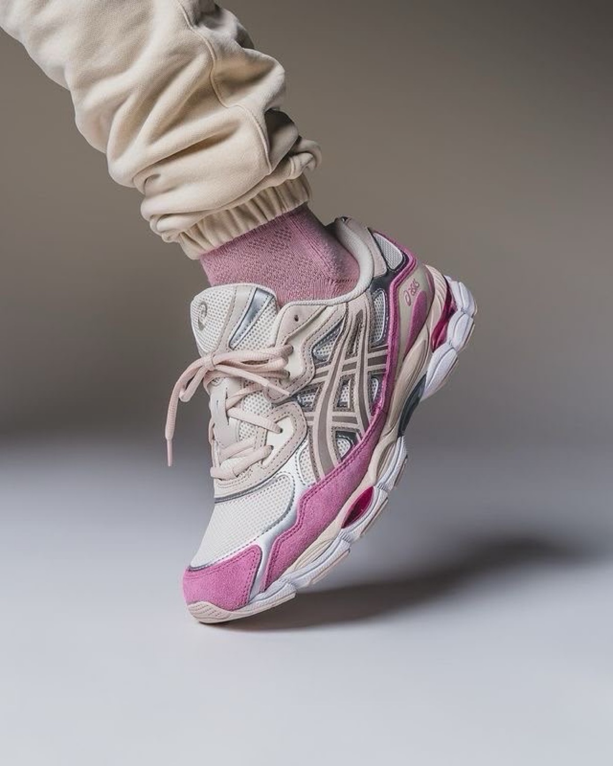 ASICS - photo 2