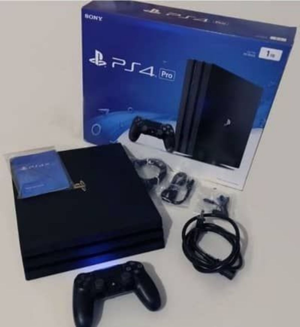 PlayStation 4 Pro - photo 2