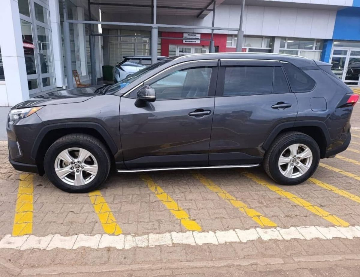 VENTE TOYOTA RAV4 ANNÉE 2023 - photo 2