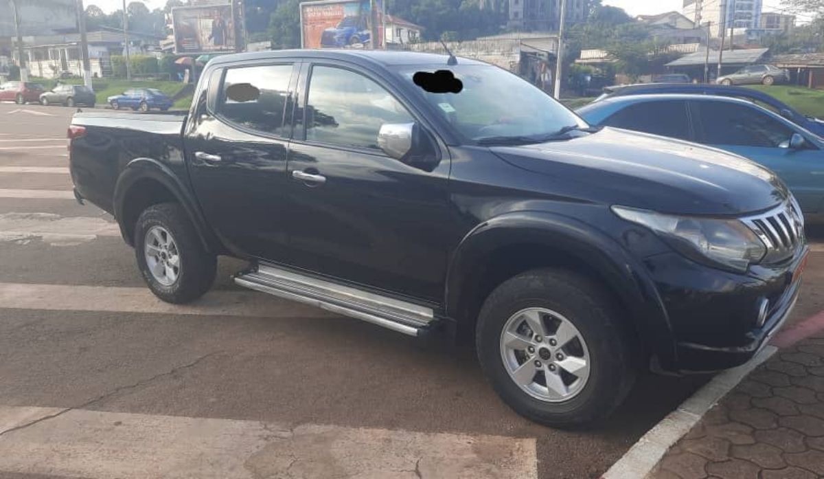 Mitsubichi l200 sportero 2016