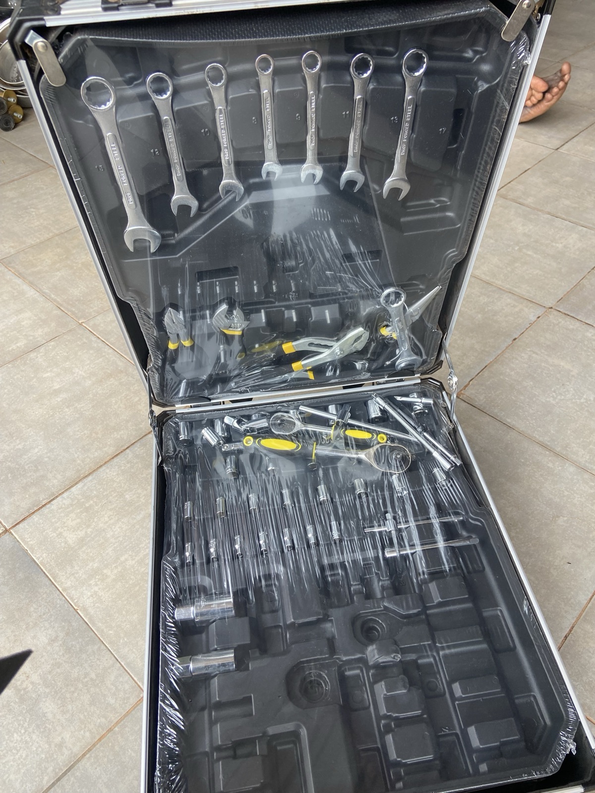 Mallette à outils 186 pièces – Kit complet - photo 2