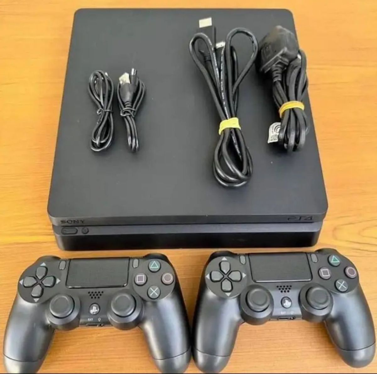 PS4 Pro, Slim & Fat neuve scellé et quasi neuve.. - photo 3