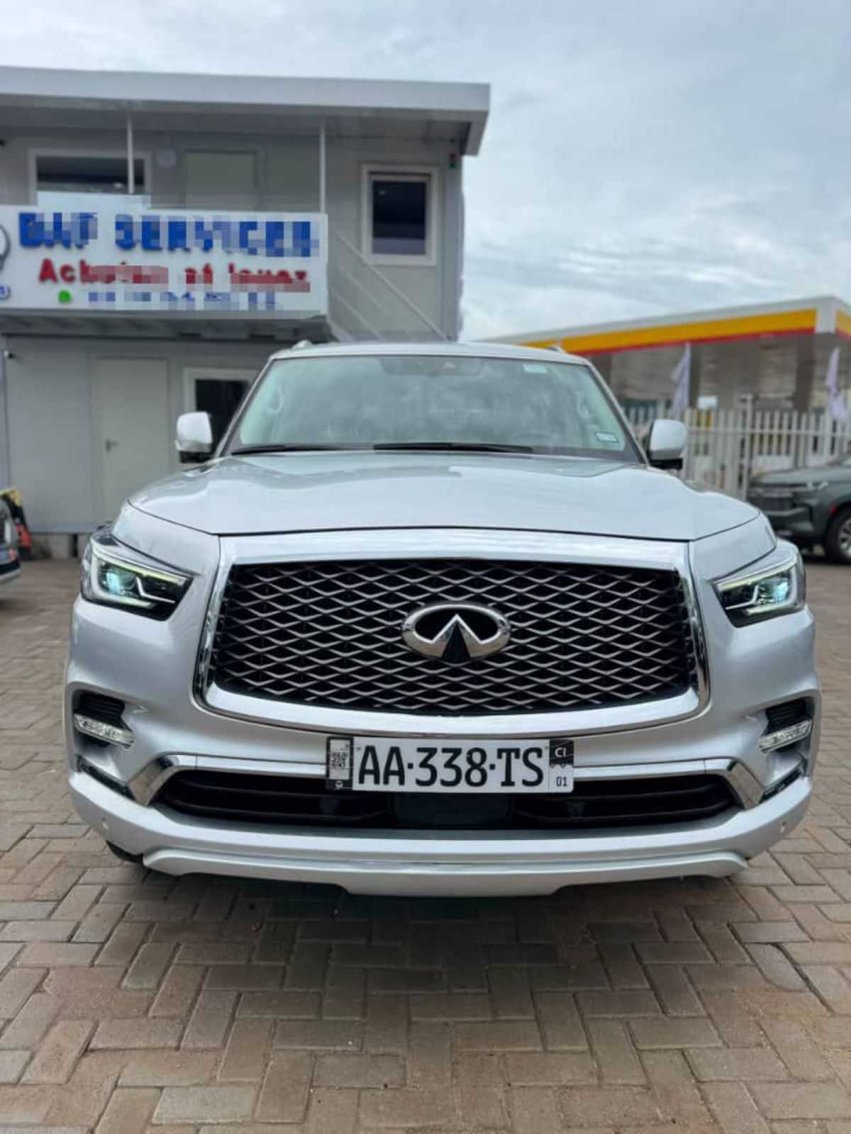 Infiniti QX80 V8 Année 2022, Très propre