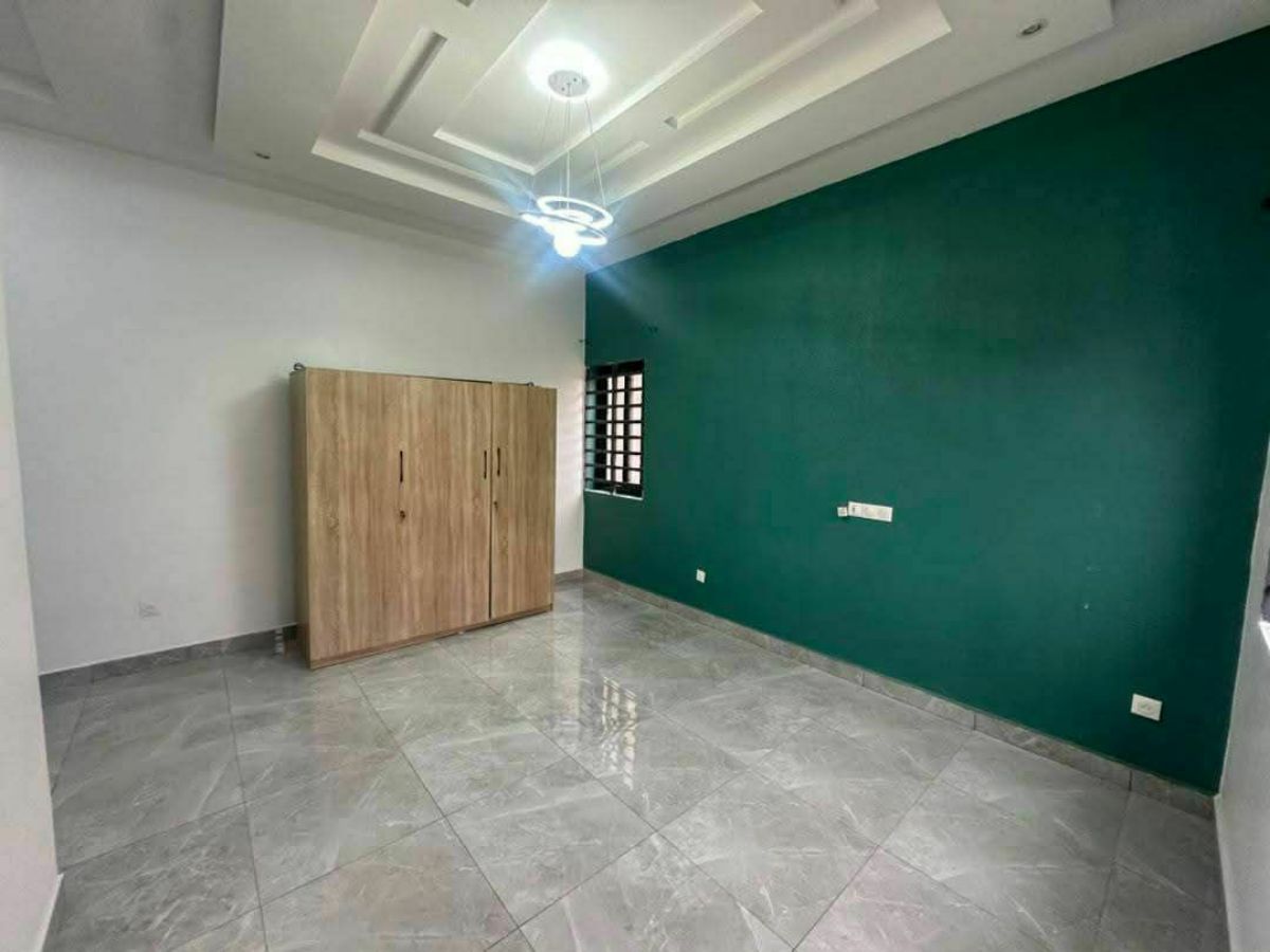 APPARTEMENT TRÈS LUMINEUX À LOUER À COTONOU AGLA - photo 2