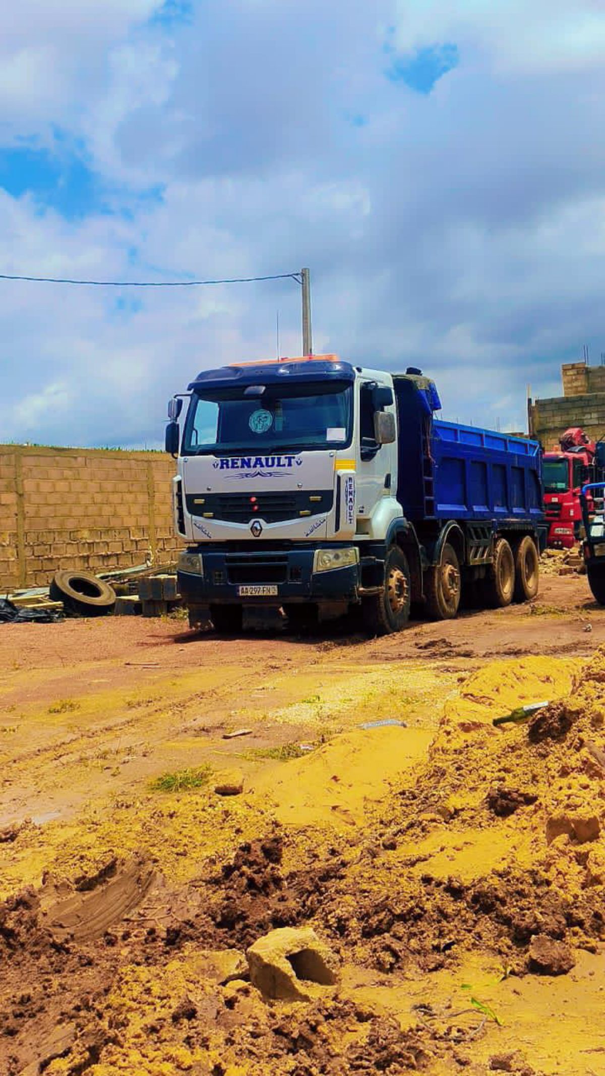 Camion 12 roue Renault - photo 2