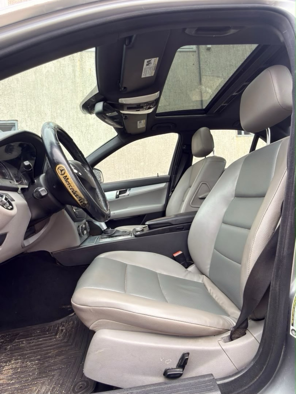 MERCEDES C350 Année 2009 - photo 2