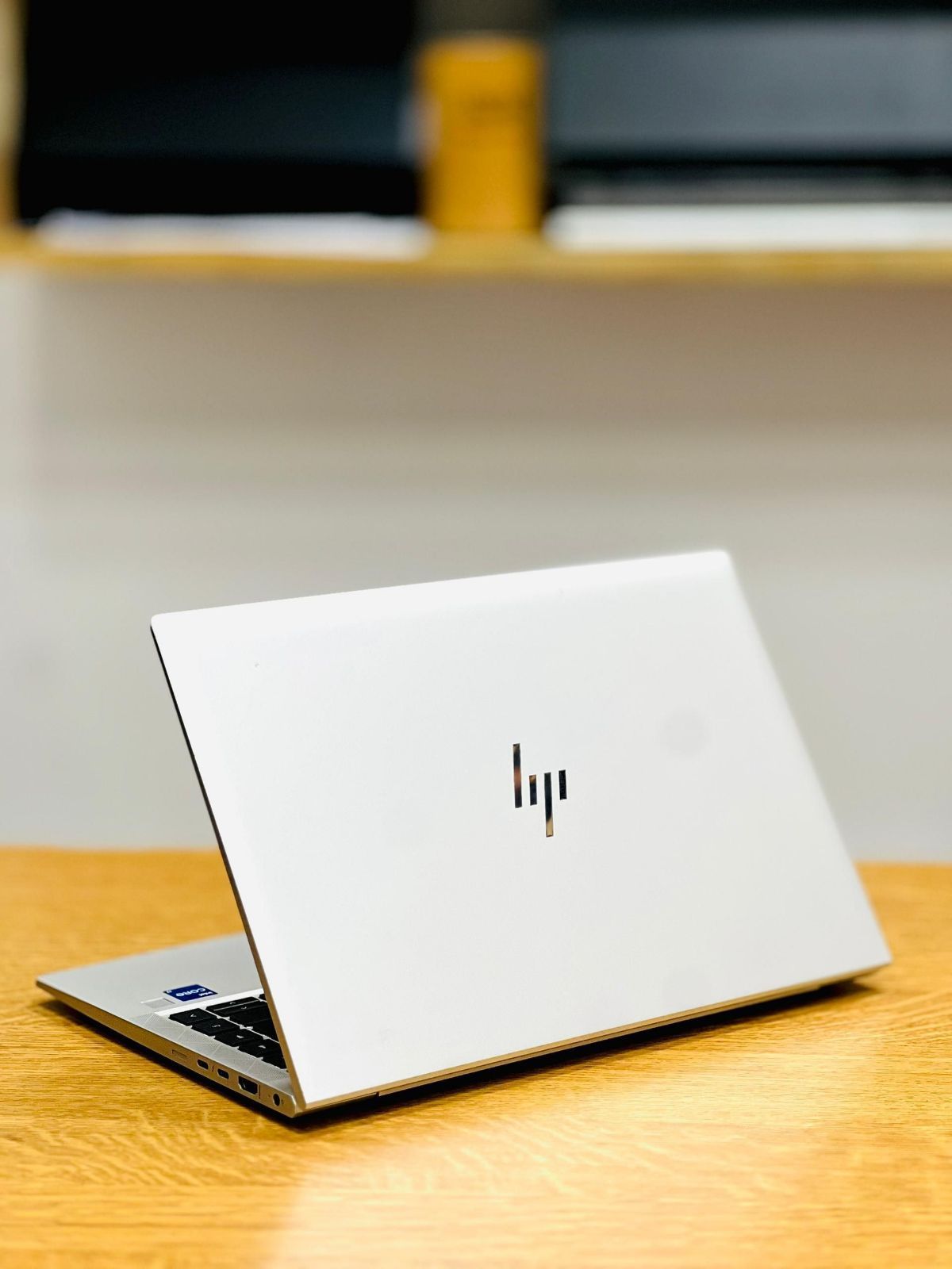 HP ELITEBOOK 840 G8 Intel Core i7 11th gen - photo 2