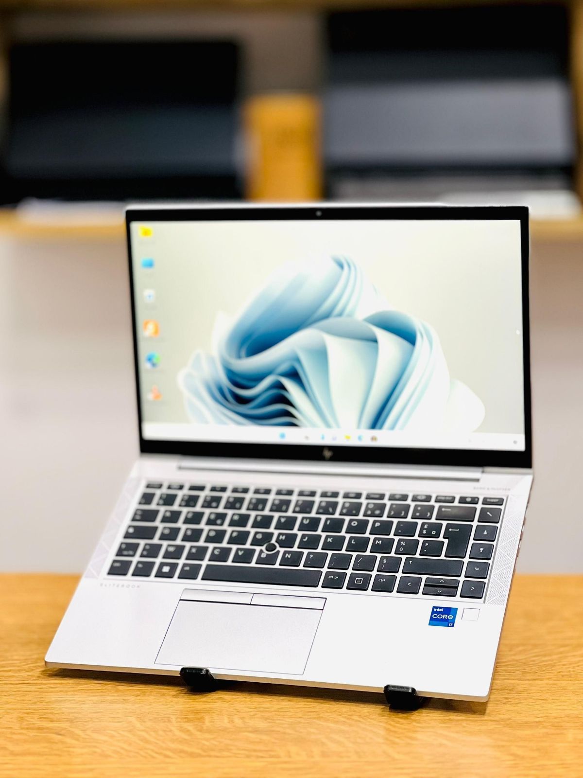 HP ELITEBOOK 840 G8 Intel Core i7 11th gen
