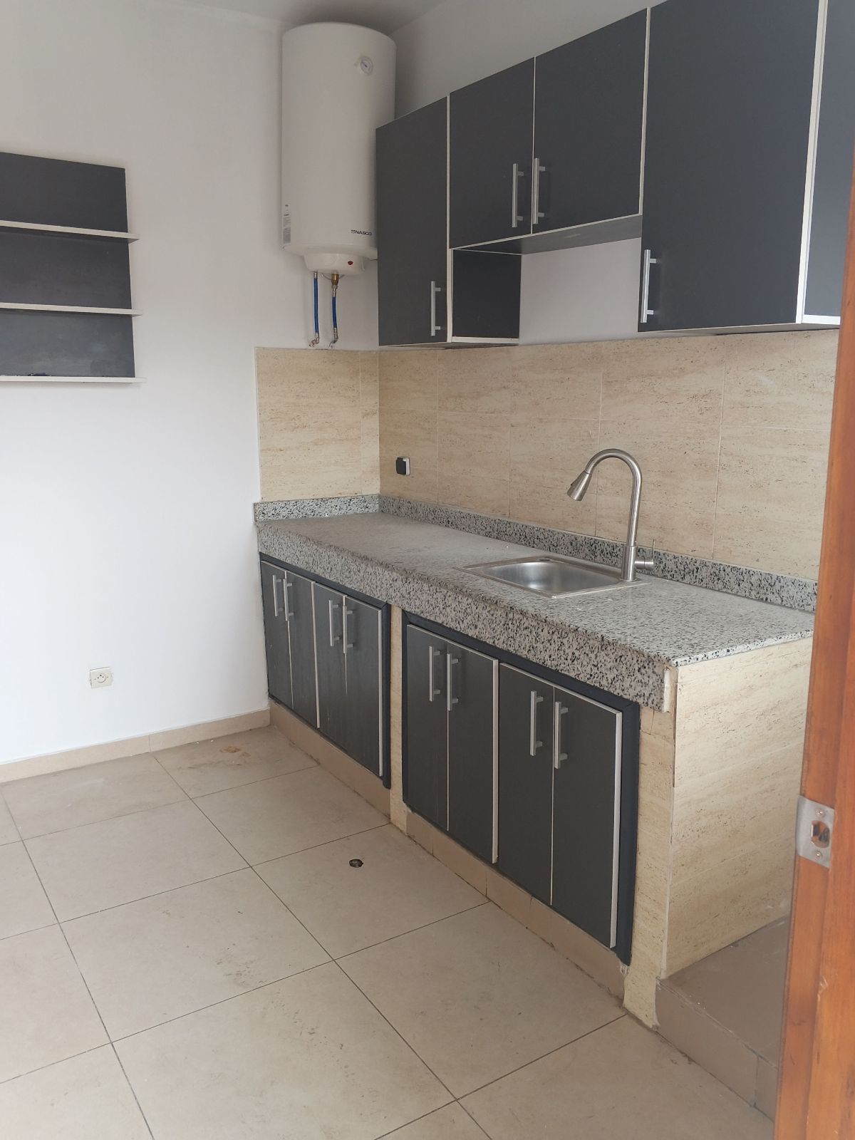 NOUVEL APPART DE 3 PCES À LOUER À LA RIVIERA - photo 3