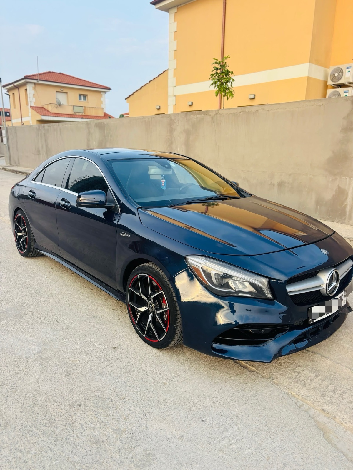 MERCEDES CLA 45 AMG
