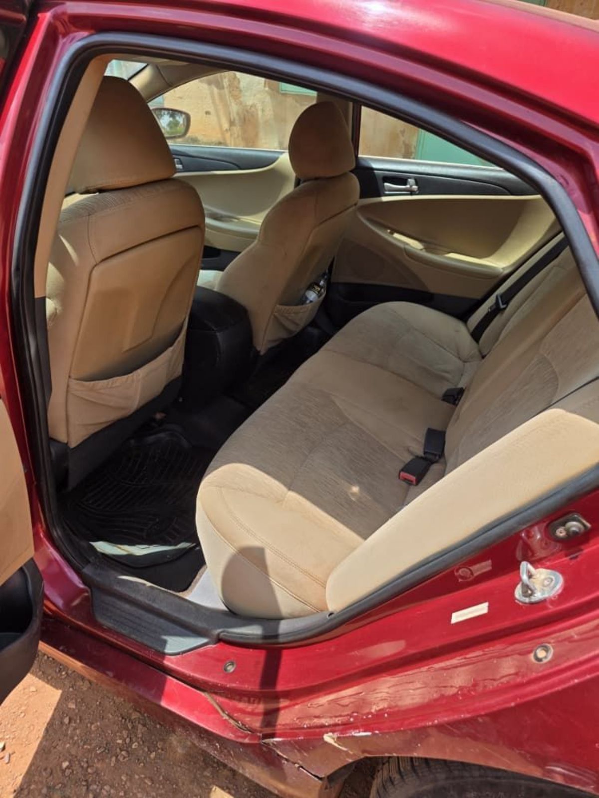 HYUNDAI SONATA
2012 - photo 3