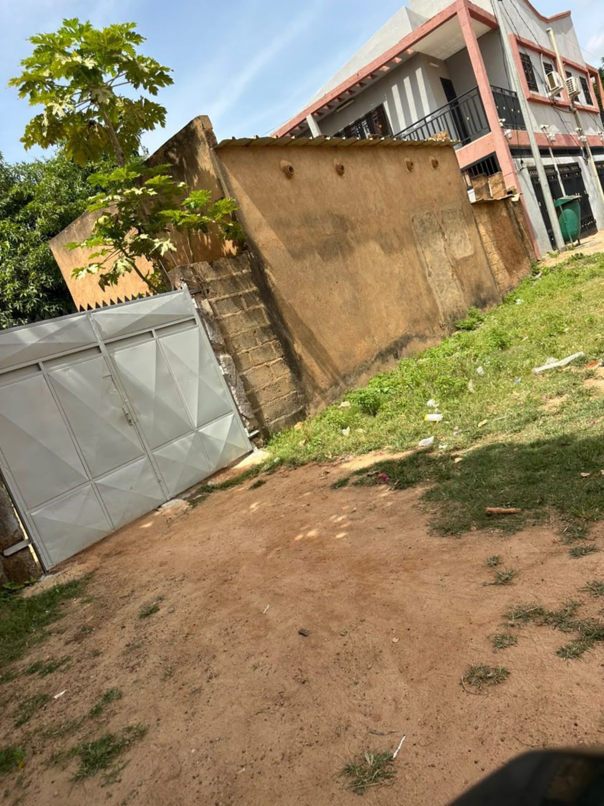 Parcelle avec 2 maisons en vente à balkuy - photo 2