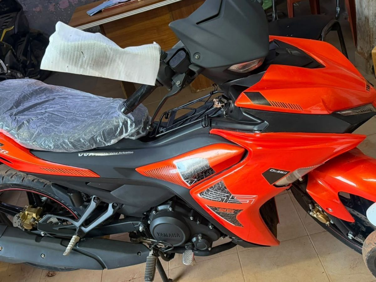 Moto Exciter 155 état neuve en Vente - photo 2