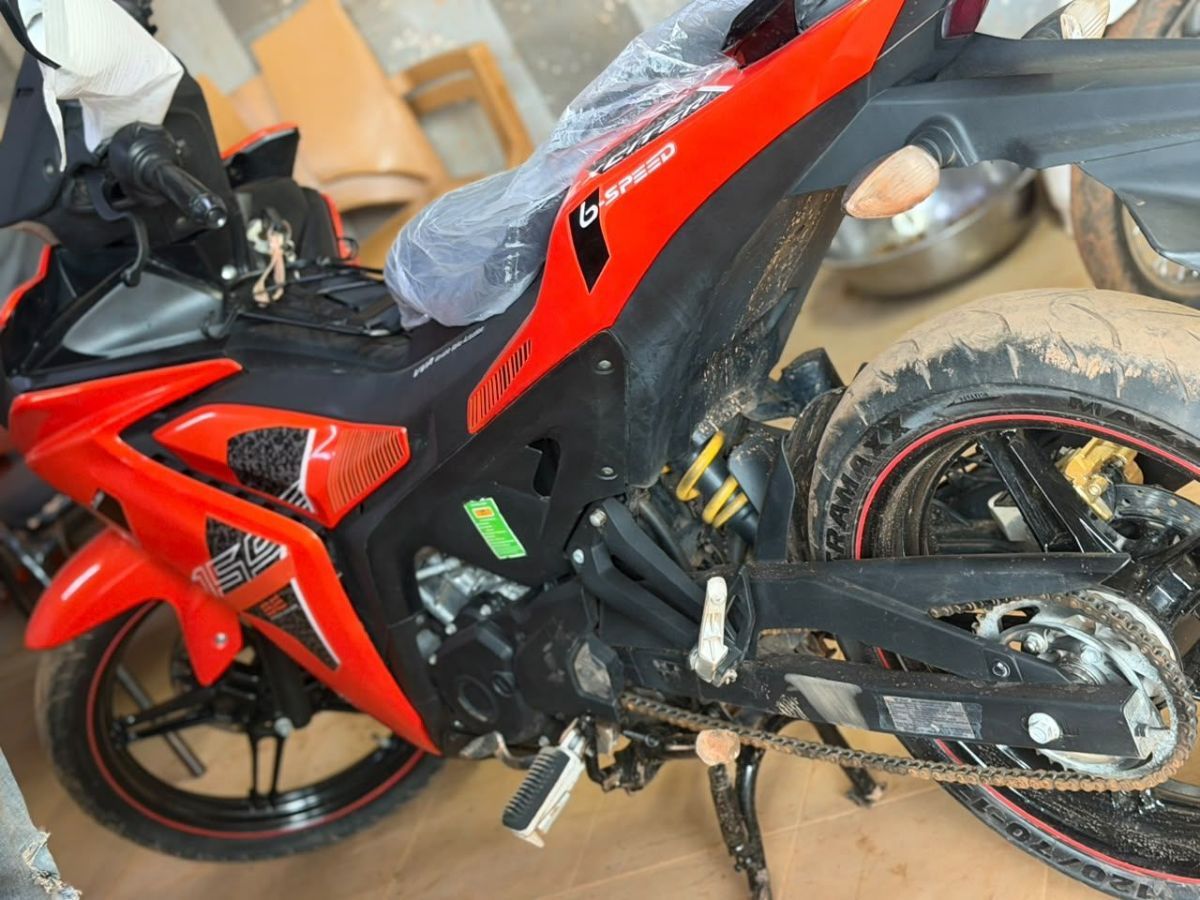 Moto Exciter 155 état neuve en Vente - photo 3