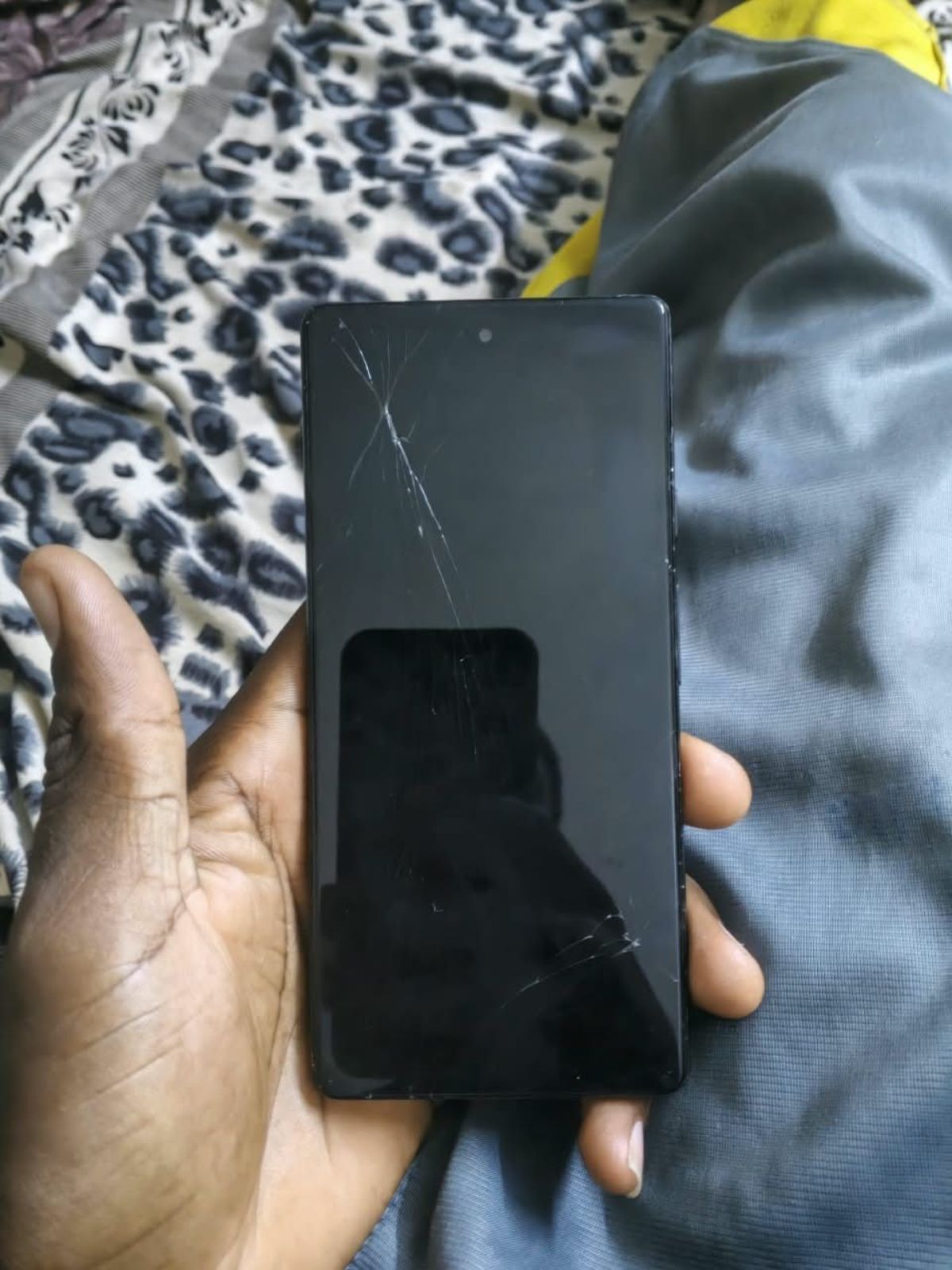 Pixel 6a fissuré 128gb