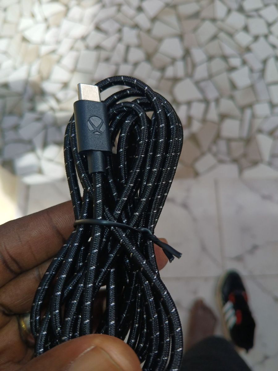 Câble de charge pour manette Xbox et ps5