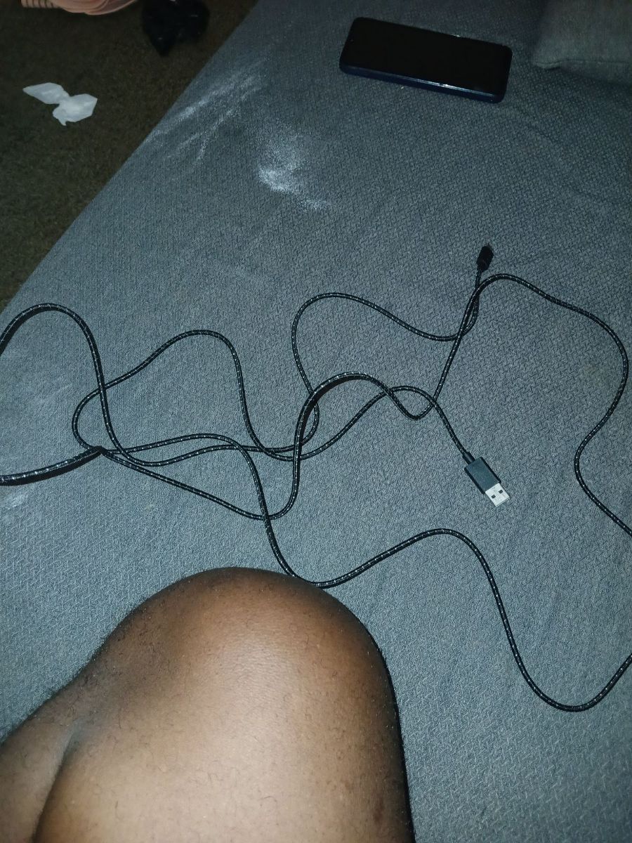 Câble de charge pour manette Xbox et ps5 - photo 2