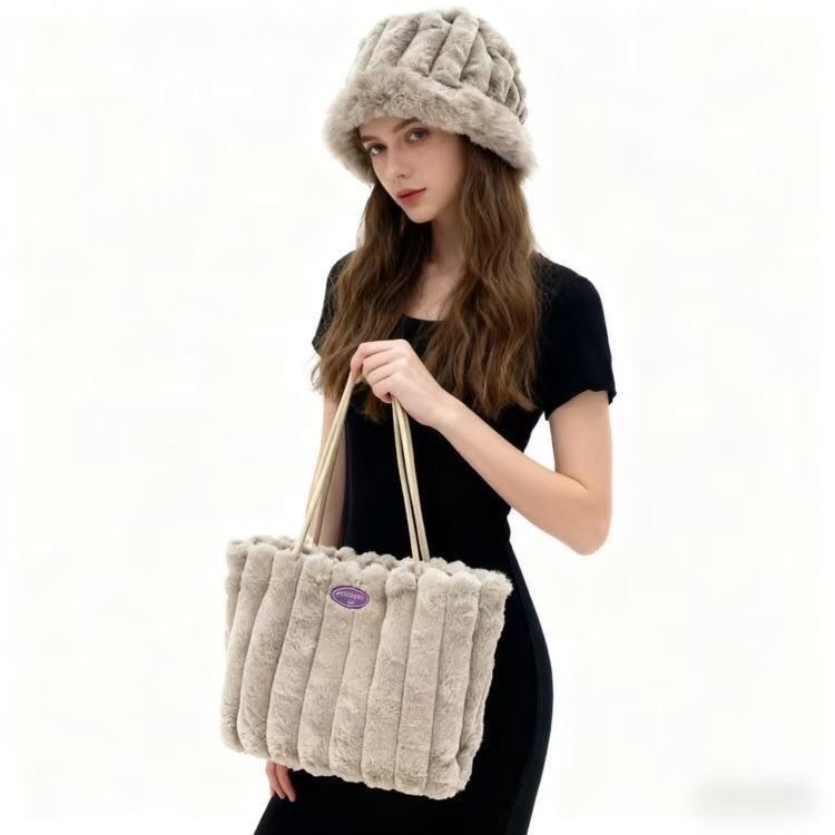 Ensemble sac et bonnet pour femme - photo 2