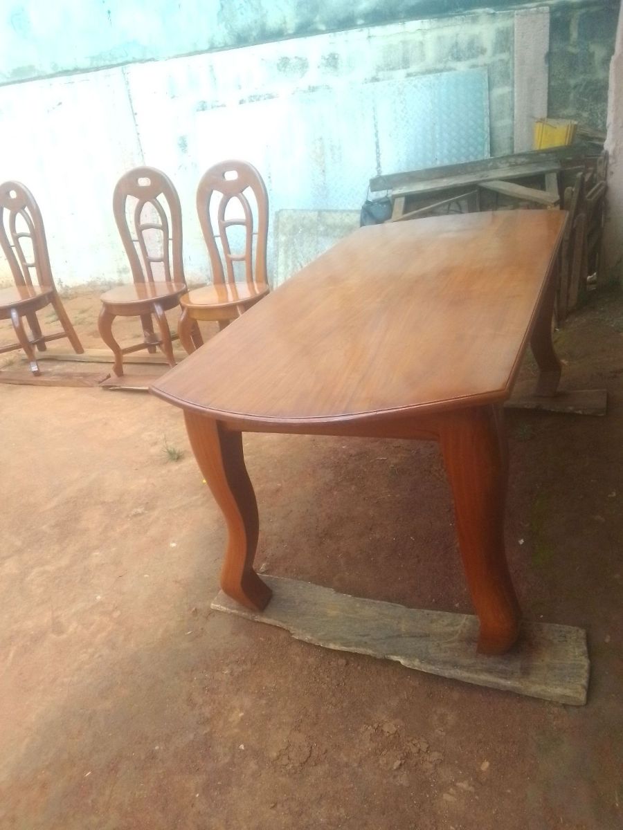 Disponible table à manger a 6 chaise - photo 2