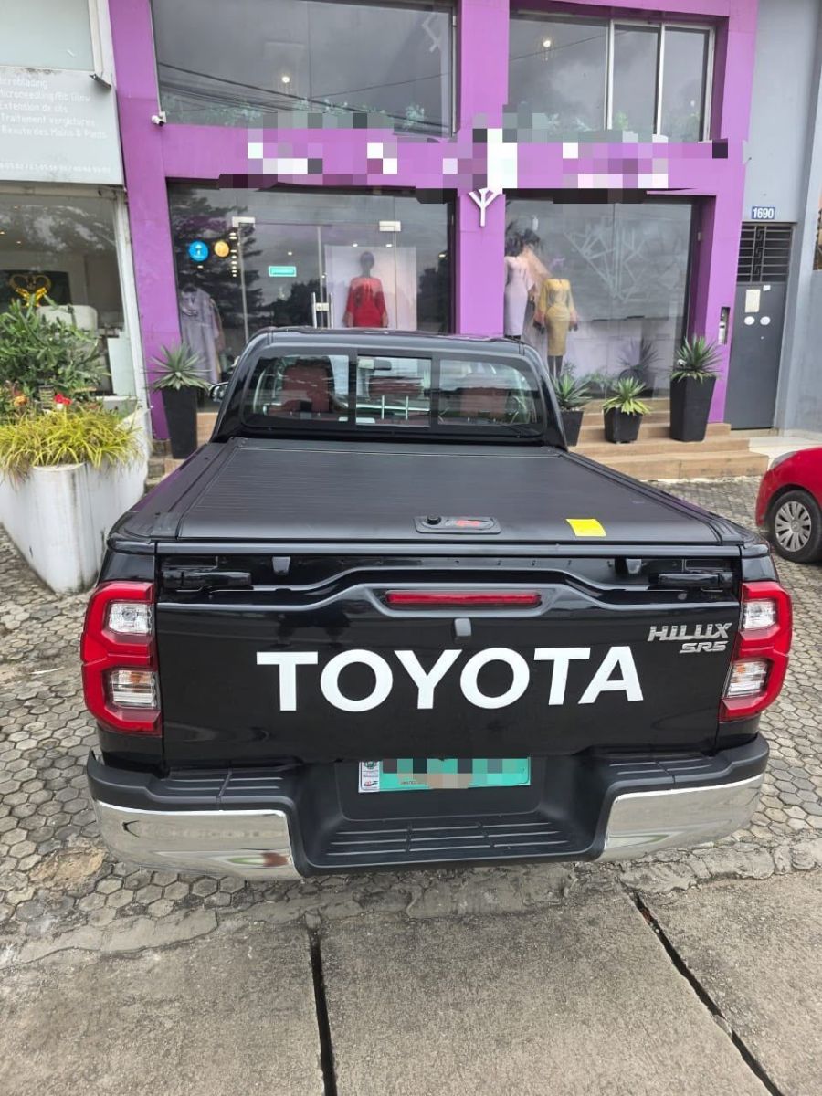 Toyota HILUX - photo 3