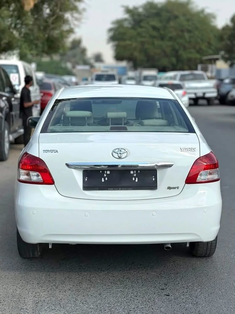 Toyota Yaris 2012